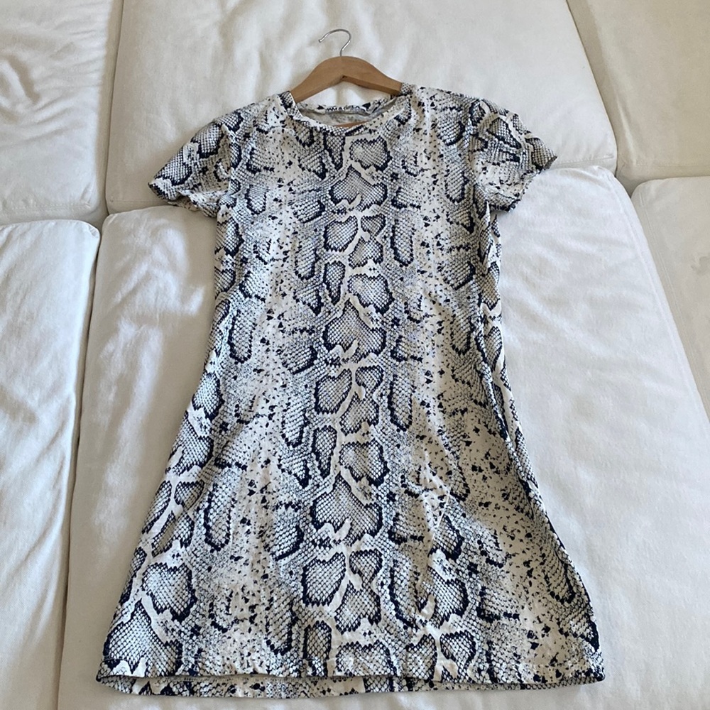 Pam & Gela Snake Print T-Shirt Dress Medium